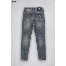 엠브로이드 모티프 포켓 로고 슬림핏 데님 팬츠