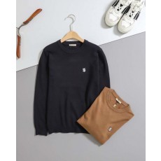 버** TB로고 크루넥 니트