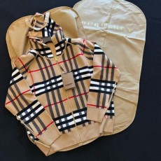 버** 클래식 체크 리버시블 자카드 후드 집업 가디건  수입