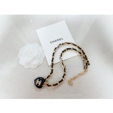 샤* 하트 레더 목걸이