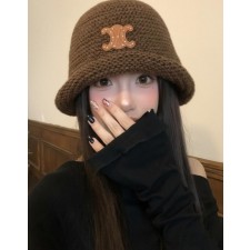 셀** 트리옹프 패치 니트 버킷햇 수입