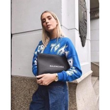 발**** 고퀄 로고 신형 에브리데이 클러치