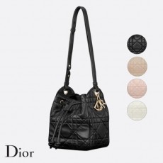 디* DMotion 스몰백 블랙 매크로까나쥬 양가죽