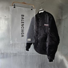 발**** 폴리티컬 캠페인 바시티 자켓