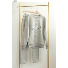 그라데이션 로고 맨투맨 트레이닝 셋