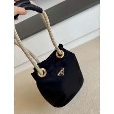 프** 마리너 리나일론 스몰 버킷백 (블랙) 1BE082