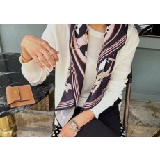 루* 빅로고 모노그램 스카프