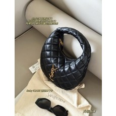 생** 이카리노 퀼팅 레더 토트백