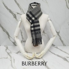 버** 컨트라스트 체크 캐시미어 머플러 310