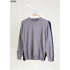 크* 엠브로이드 백 로고 울 자카드 니트