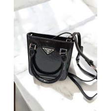 프** 브러시드 스몰 토트백