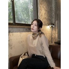 구* 홀스빗 플라워 스카프