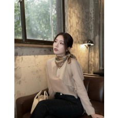 구* 홀스빗 플라워 스카프