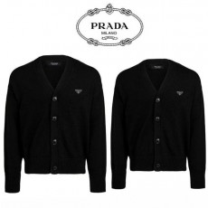 프** 트라이앵글 플레이트 커플가디건