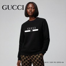 구* 화이트 그래픽 쭈리 맨투맨 454