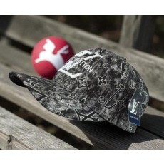 루* LV 자수 모노그램 프린트 볼캡 수입