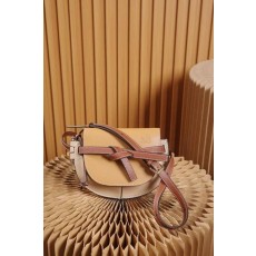 로** 게이트 핸드백