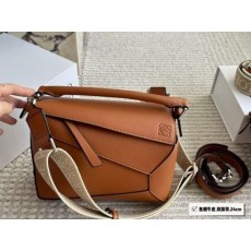 로** 퍼즐 숄더백